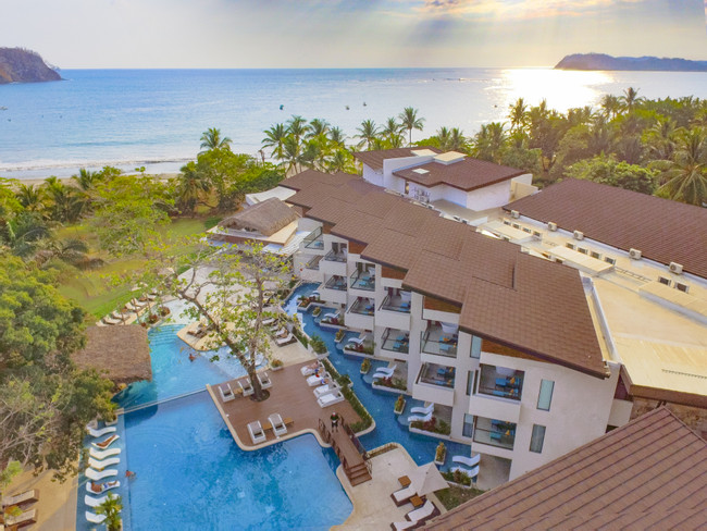 Hotel Azura photo